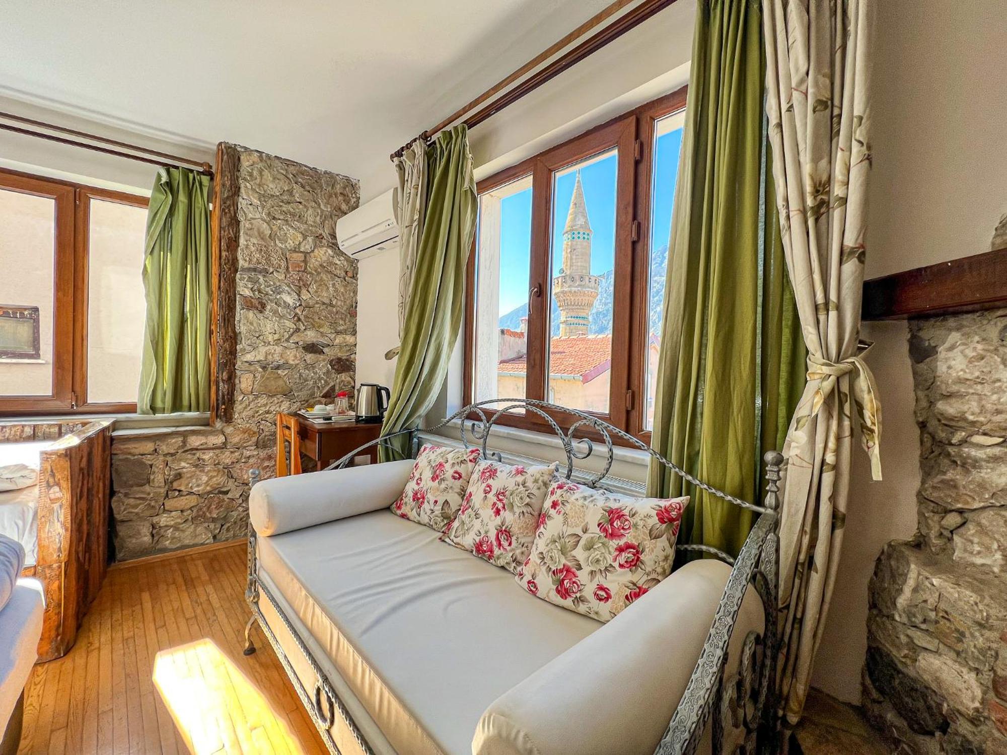 Fulya Pension Egirdir Exterior photo