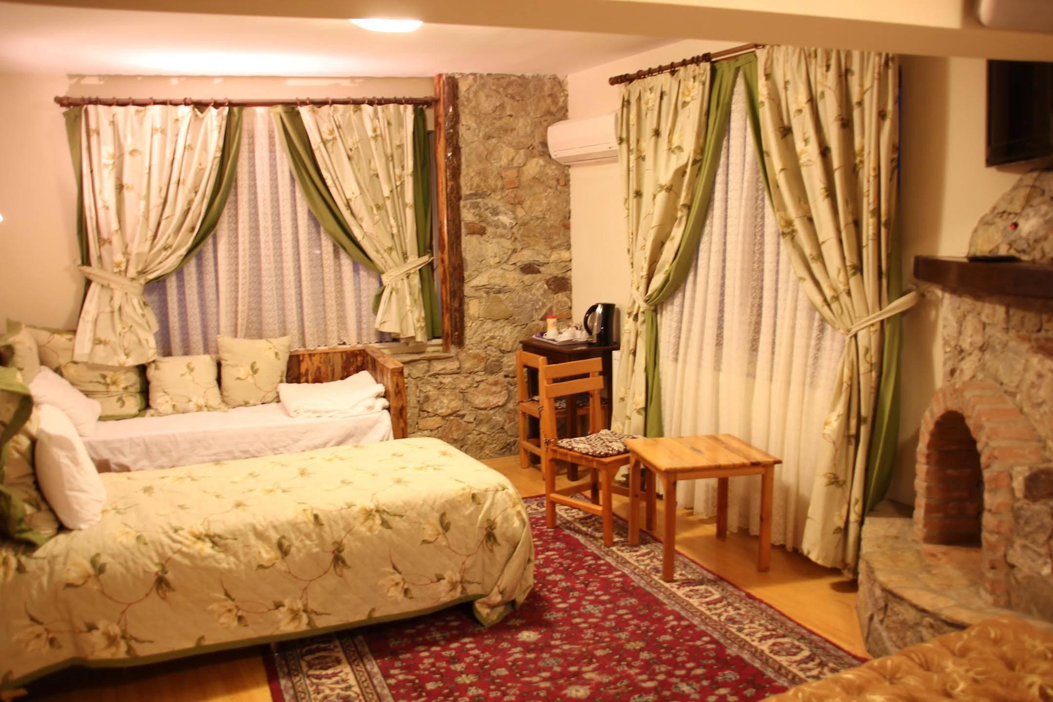 Fulya Pension Egirdir Exterior photo